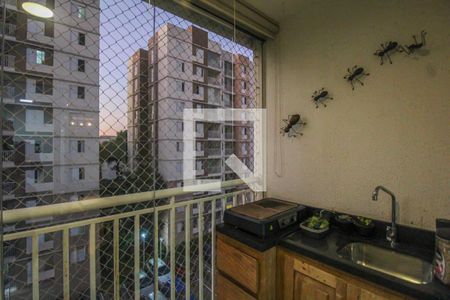 Sacada de apartamento à venda com 3 quartos, 61m² em Vila Ema, São Paulo