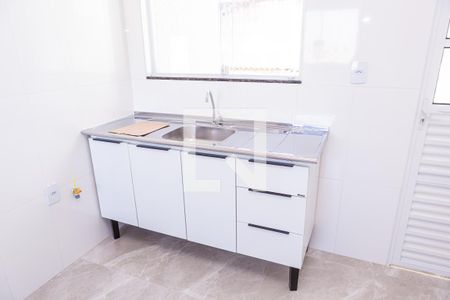 Cozinha de apartamento para alugar com 2 quartos, 42m² em Parque Artur Alvim, São Paulo