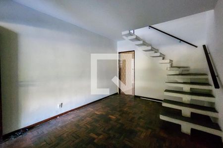 Sala de casa à venda com 2 quartos, 55m² em Independência, São Bernardo do Campo