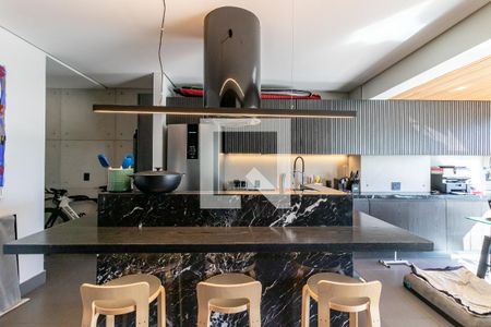 Cozinha de apartamento à venda com 1 quarto, 77m² em Vila Olímpia, São Paulo