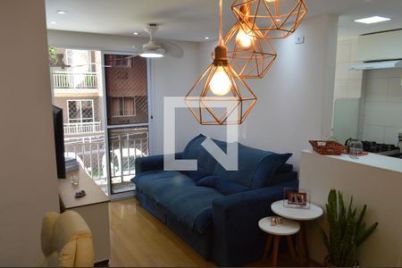 Sala de apartamento à venda com 2 quartos, 48m² em Taquara, Rio de Janeiro