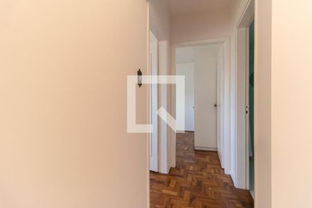 Corredor de apartamento para alugar com 2 quartos, 90m² em Cambuci, São Paulo