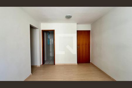 Apartamento à venda com 83m², 3 quartos e 1 vagasala