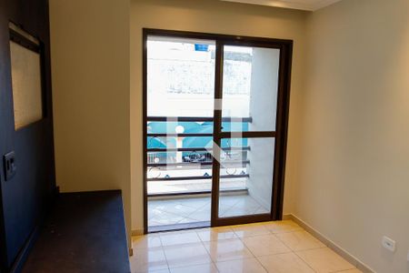 sala de apartamento à venda com 2 quartos, 63m² em Km 18, Osasco