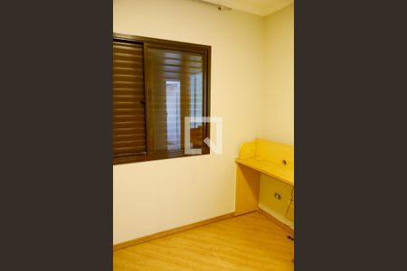 Quarto 1 de apartamento à venda com 2 quartos, 63m² em Km 18, Osasco