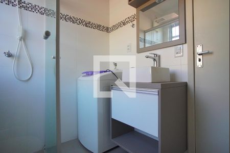 Banheiro Corredor de apartamento para alugar com 1 quarto, 62m² em Petrópolis, Porto Alegre