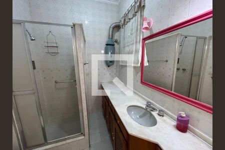 Banheiro de apartamento para alugar com 2 quartos, 60m² em Méier, Rio de Janeiro