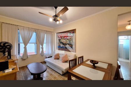 Sala de apartamento para alugar com 2 quartos, 70m² em Canto do Forte, Praia Grande