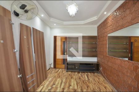 Sala de apartamento para alugar com 2 quartos, 55m² em Penha Circular, Rio de Janeiro