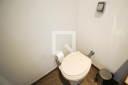 Lavabo de apartamento à venda com 3 quartos, 170m² em Indianópolis, São Paulo