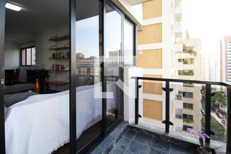 Varanda  de apartamento à venda com 3 quartos, 170m² em Indianópolis, São Paulo