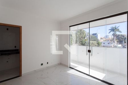 Suíte de casa à venda com 2 quartos, 200m² em Santa Amelia, Belo Horizonte
