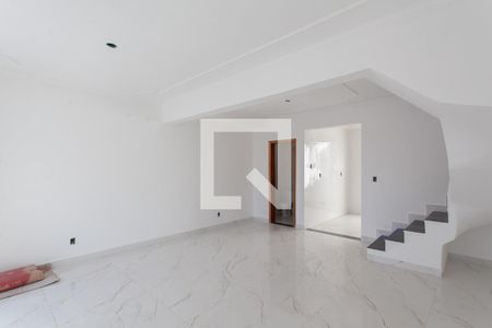 Sala de casa à venda com 2 quartos, 200m² em Santa Amelia, Belo Horizonte