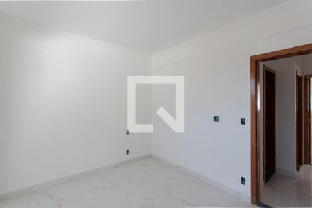 Suíte de casa à venda com 2 quartos, 150m² em Santa Amelia, Belo Horizonte