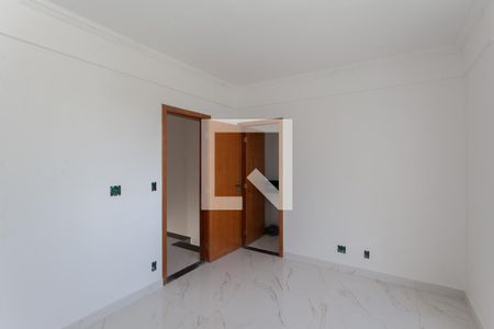 Suíte de casa à venda com 2 quartos, 150m² em Santa Amelia, Belo Horizonte