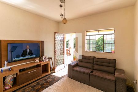 Sala de casa para alugar com 3 quartos, 120m² em Dom Bosco, Belo Horizonte