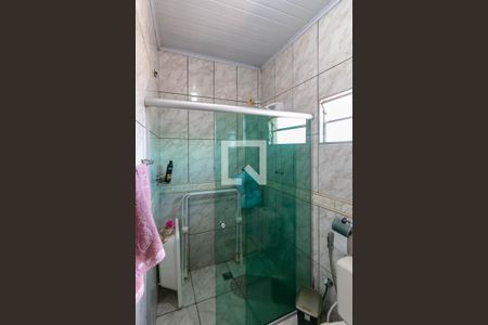 Casa à venda com 120m², 3 quartos e sem vaga Casa à venda com 120m², 3 quartos e sem vagaBanheiro