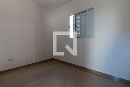 Quarto 2 de apartamento para alugar com 2 quartos, 42m² em Vila Santana, São Paulo