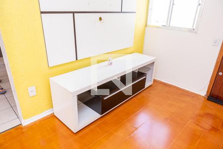 Sala de apartamento para alugar com 2 quartos, 45m² em Conjunto Habitacional Padre Manoel da Nobrega, São Paulo