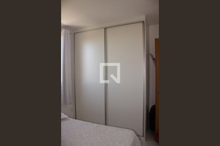 Suíte de apartamento à venda com 2 quartos, 65m² em Cabral, Contagem