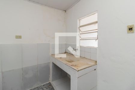 Cozinha de casa para alugar com 1 quarto, 30m² em Parque Boturussu, São Paulo