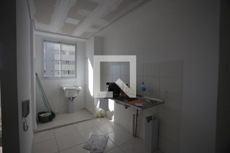 Cozinha de apartamento para alugar com 2 quartos, 54m² em Jardim Riacho das Pedras, Contagem