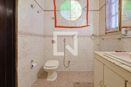 Banheiro da Suíte de casa à venda com 4 quartos, 293m² em Ana Lúcia, Belo Horizonte