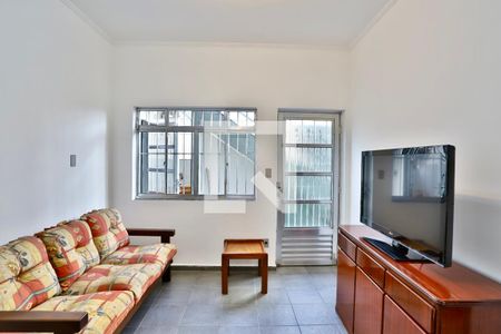 Sala 1 de casa para alugar com 3 quartos, 120m² em Vila Invernada, São Paulo