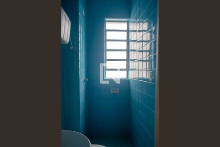 Banheiro  de apartamento para alugar com 1 quarto, 40m² em Menino Deus, Porto Alegre