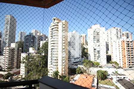 Vista suíte  de apartamento à venda com 3 quartos, 230m² em Vila Suzana, São Paulo