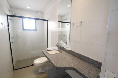 Banheiro de apartamento para alugar com 1 quarto, 42m² em Ipiranga, São Paulo