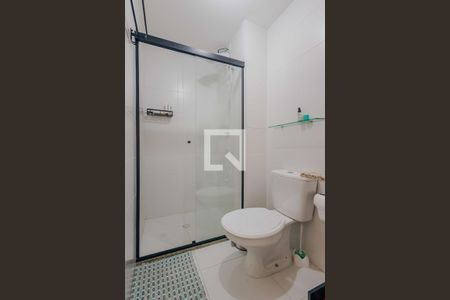 Banheiro da Suíte de apartamento à venda com 1 quarto, 24m² em Pinheiros, São Paulo