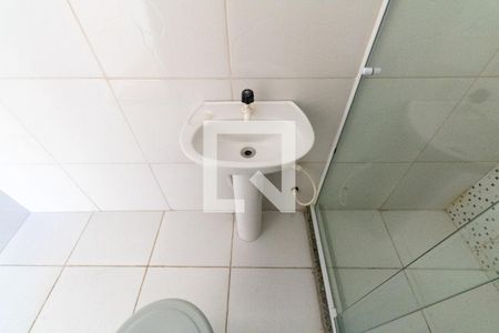Banheiro do Quarto 1 de casa para alugar com 2 quartos, 55m² em Campo Grande, Rio de Janeiro