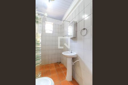 Banheiro de kitnet/studio para alugar com 1 quarto, 30m² em Granja Julieta, São Paulo