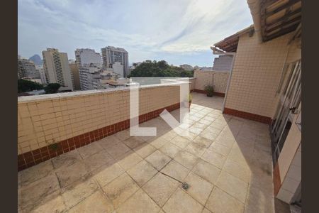 Apartamento à venda com 4 quartos, 246m² em Icaraí, Niterói