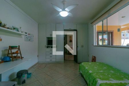 Casa à venda com 3 quartos, 304m² em Itaipu, Niterói