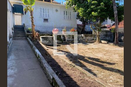 Casa à venda com 2 quartos, 80m² em Cachoeira, Niterói