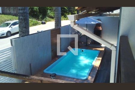 Casa à venda com 3 quartos, 127m² em Maravista, Niterói