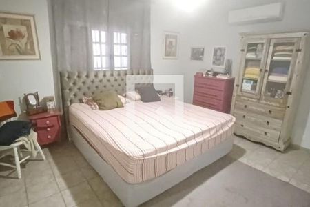 Casa à venda com 3 quartos, 290m² em Engenho do Mato, Niterói