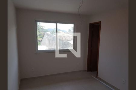 Casa à venda com 3 quartos, 97m² em Serra Grande, Niterói