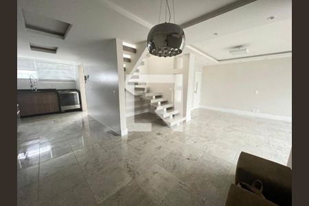 Apartamento à venda com 3 quartos, 190m² em Icaraí, Niterói