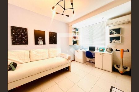 Apartamento à venda com 3 quartos, 100m² em Largo da Batalha, Niterói