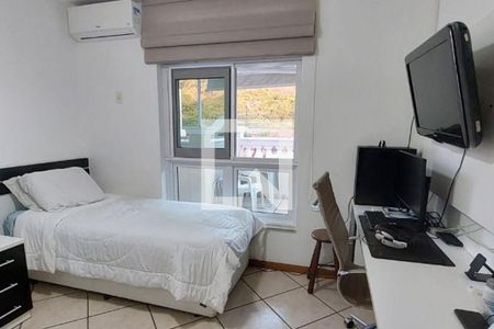 Apartamento à venda com 3 quartos, 210m² em Itaipu, Niterói