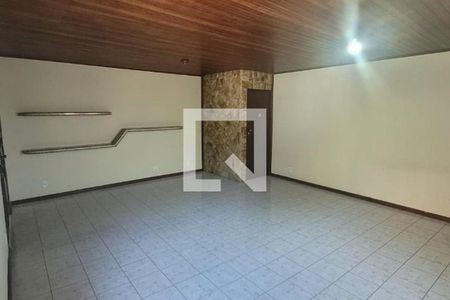 Casa à venda com 5 quartos, 318m² em Badu, Niterói