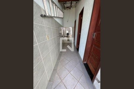 Casa à venda com 3 quartos, 232m² em Piratininga, Niterói