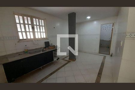 Casa à venda com 2 quartos, 119m² em Engenho do Mato, Niterói