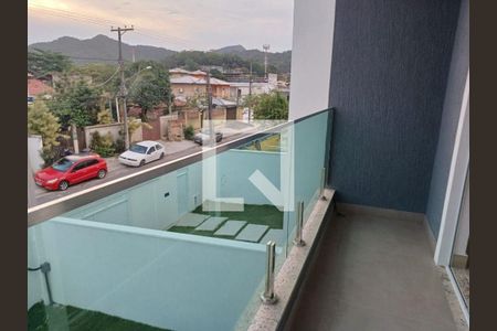 Casa à venda com 4 quartos, 135m² em Itaipu, Niterói