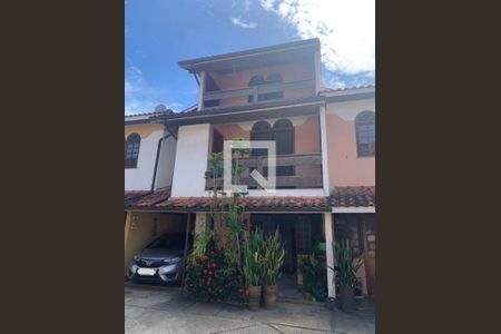 Casa à venda com 3 quartos, 180m² em Itaipu, Niterói