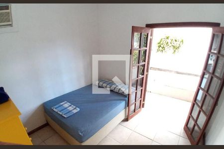 Casa à venda com 4 quartos, 150m² em Piratininga, Niterói