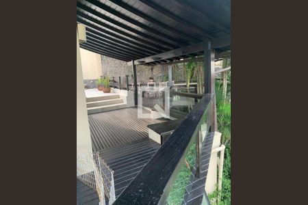 Casa à venda com 4 quartos, 1310m² em Charitas, Niterói